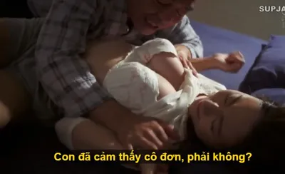 Thấy con trai mãi mê công việc để vợ sắp cưới của con trai cô đơn, bố chồng yêu làm liều đè nện con dâu