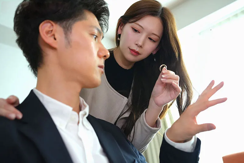 Vợ đi du lịch, chồng ở nhà bị nhỏ em vợ gạ địt không trượt phát nào